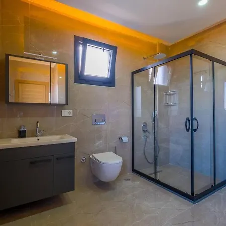 Sunset Hotel 4*