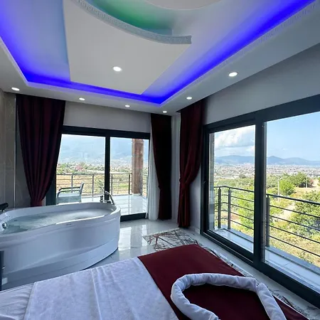 Sunset Hotel 4*